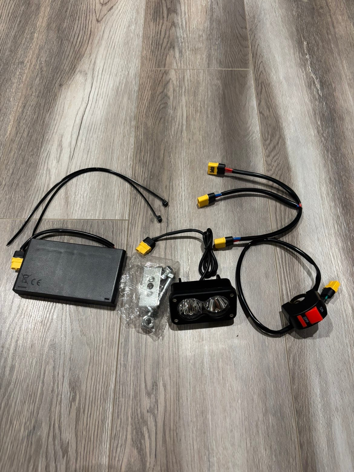 Battery powered, clear tint, Baja set