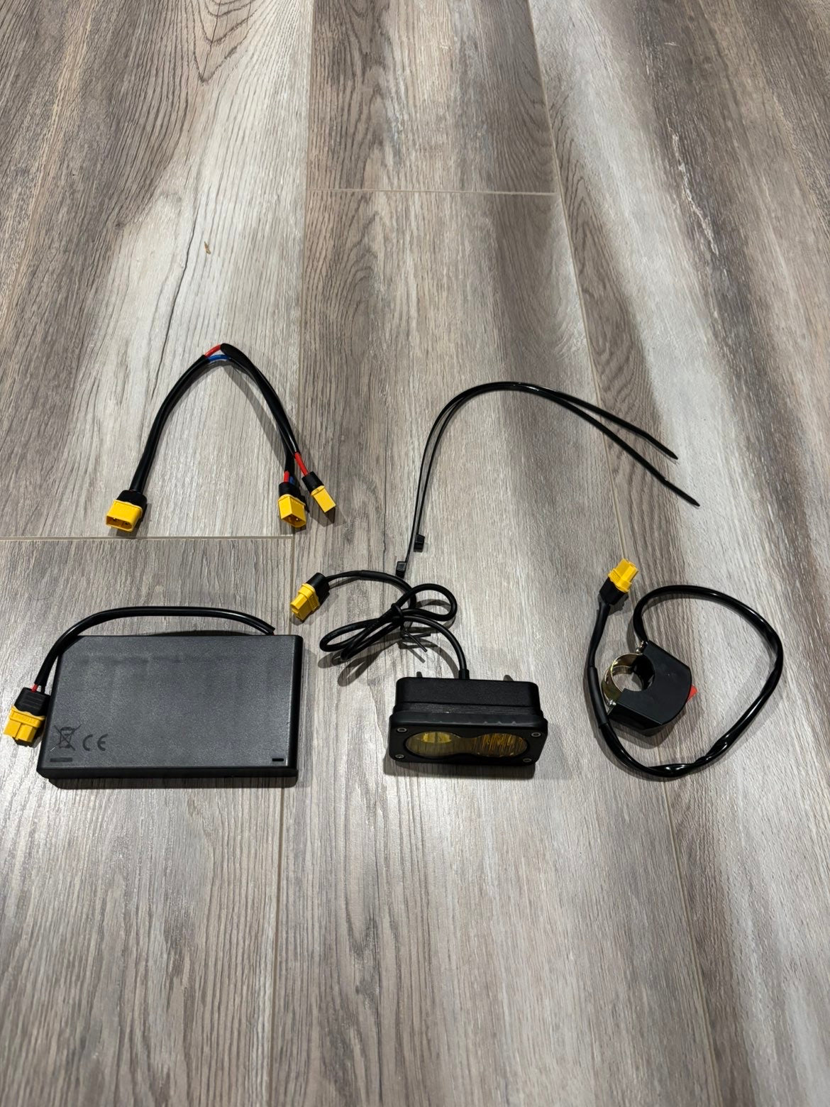 Battery powered, yellow tint, Baja set